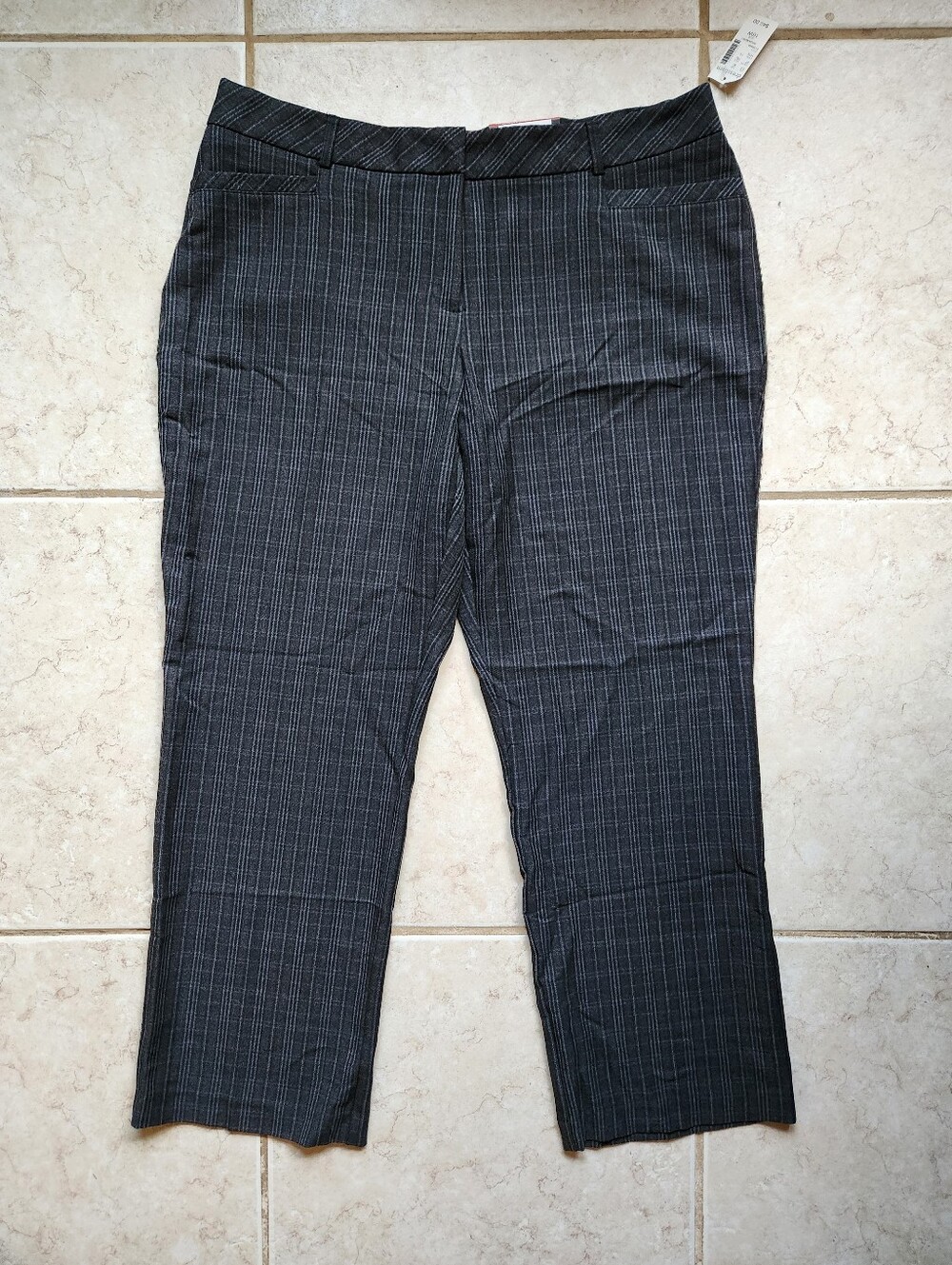 NWT Roz & Ali Plaid Pinstripe Trousers 16W Grey Secret Agent Tummy Control
